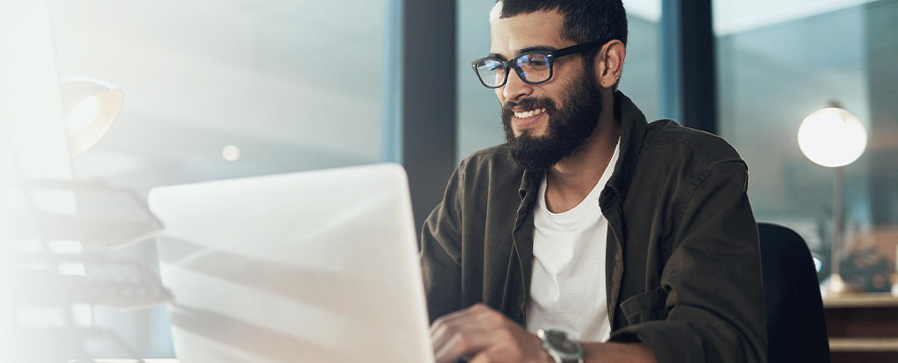 Tailor Your Resume HERO 1